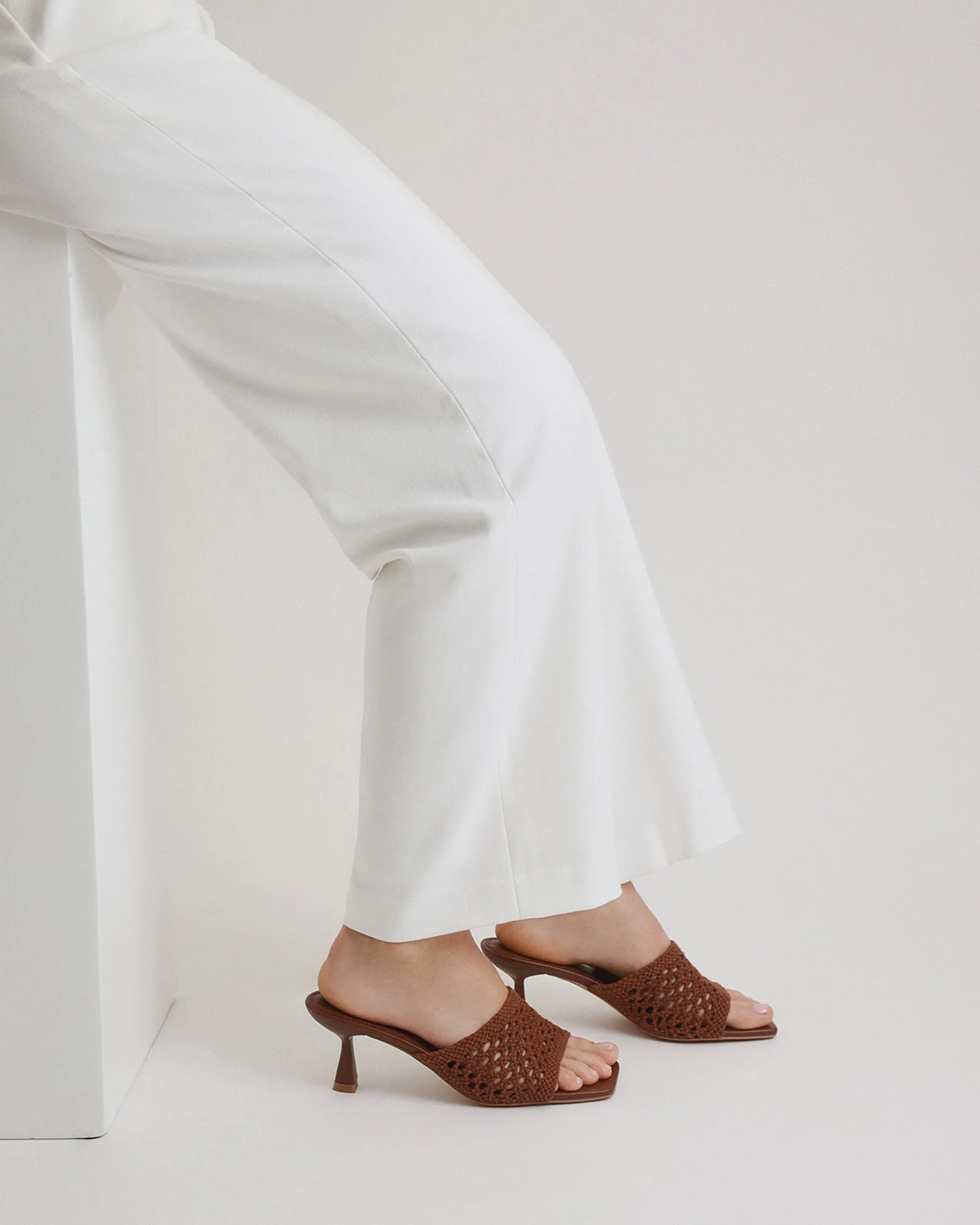 JORDYN MID HEEL SANDALS COGNAC TEXTILE
