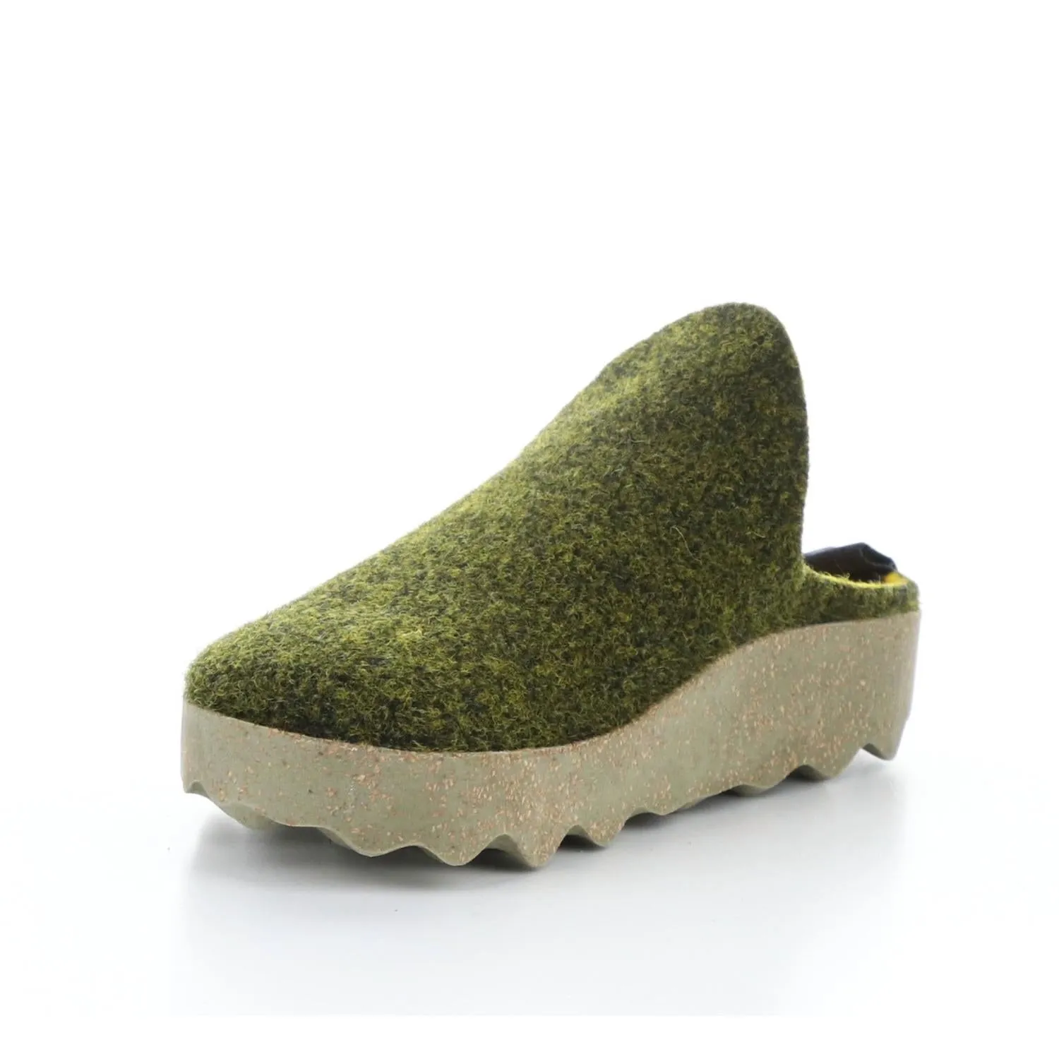 Women's Come Mule In Forest